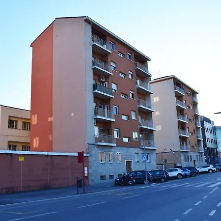 アパート Bolo - 6 People, 2 Bedrooms, Near The Train Station