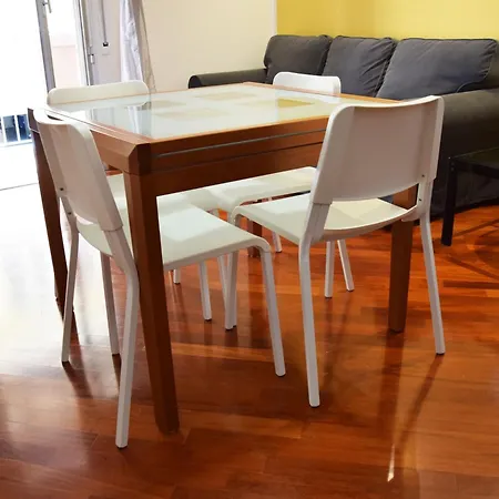 Bolo - 6 People, 2 Bedrooms, Near The Train Station ボローニャ