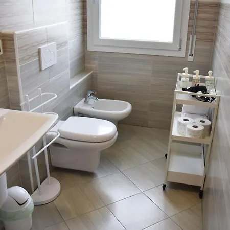 Bolo - 6 People, 2 Bedrooms, Near The Train Station *